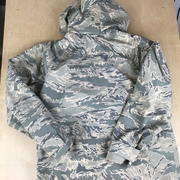 US Army All Purpose Environmental Camouflage Parka Mens Small Hooded Insulated - Picture 5 of 10